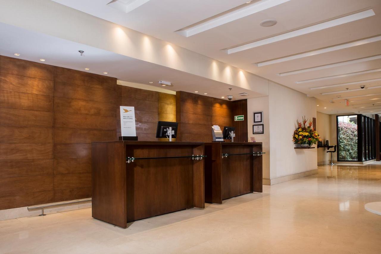 Mercure Bogota Calle 100 Exterior photo